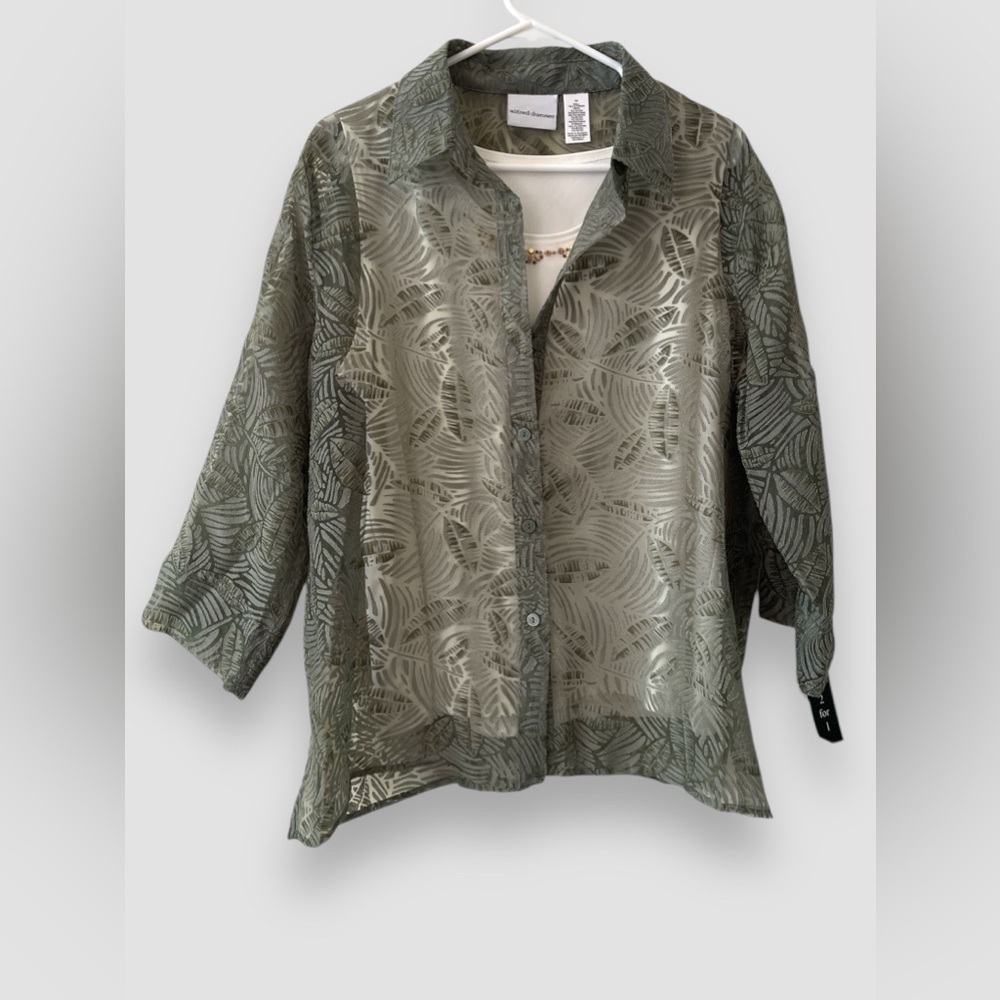 Alfred Dunner Women’s Sz 16 Green Sheer Button Down Tunic Top Beaded Sheer NWT